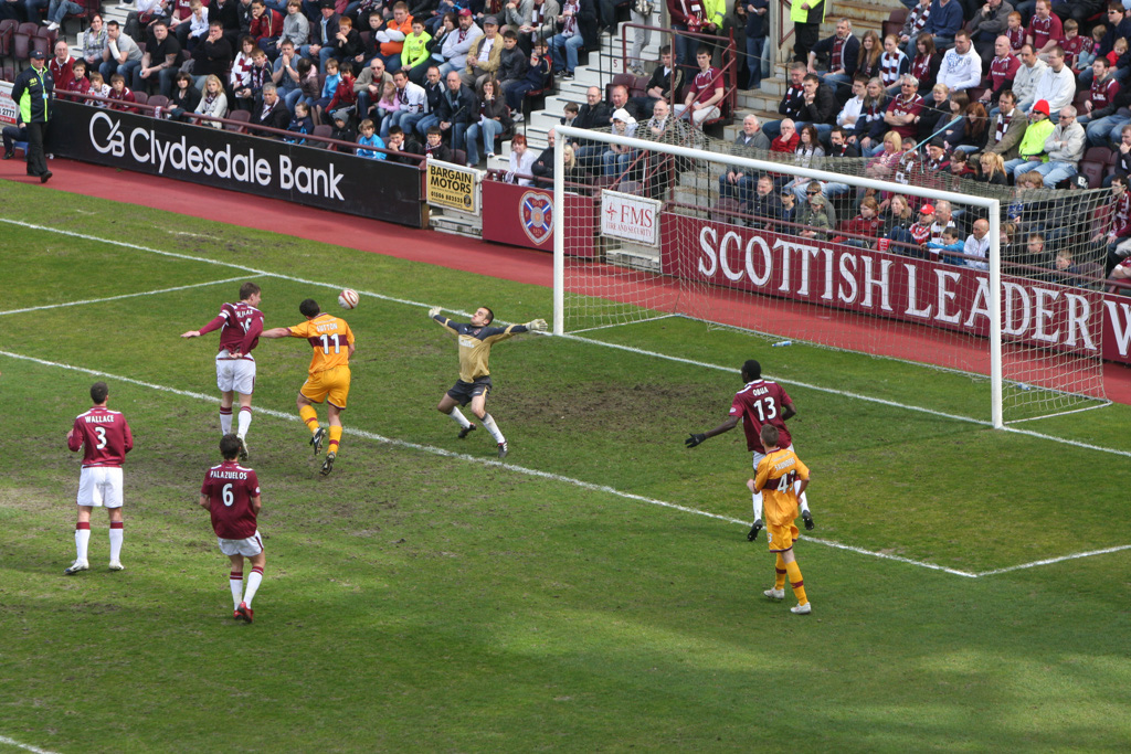 Hearts%200%20Motherwell%202%2024th%20April%202010%20323