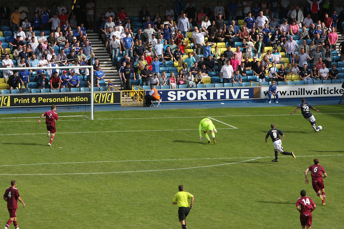 Millwall084