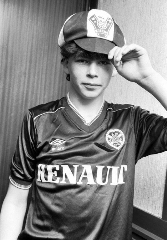 Alan Mclaren Signs To Hearts 1985