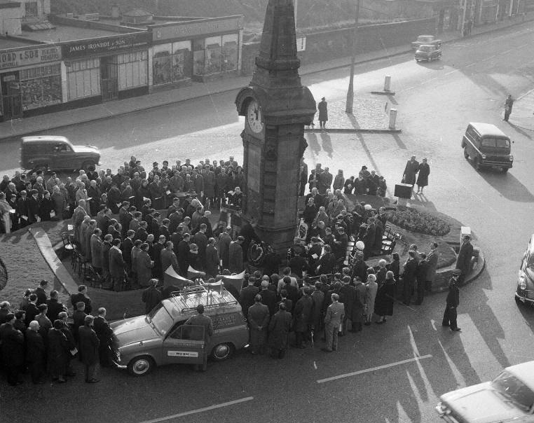 Directors and players past and present at a remembrance service at the Heart of Midlothian War Memorial at Haymarket 01