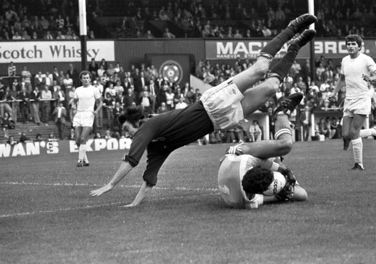 Hearts v OFK Kikinda 1977 a