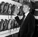 Alex Hamill signs for Hearts 1980