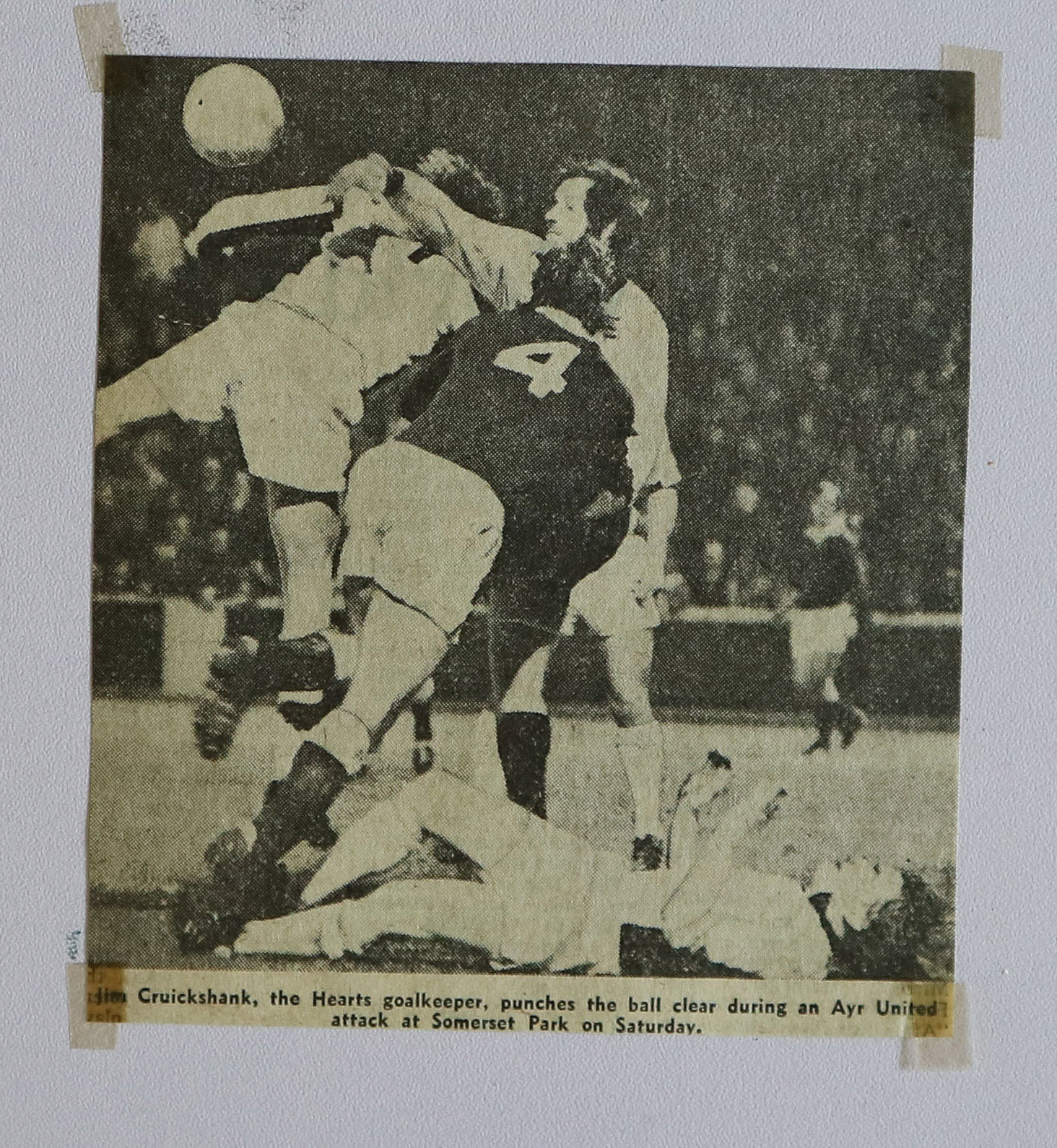 1976-12-11_AYR_0_HEA_1_L_14_of_36-002