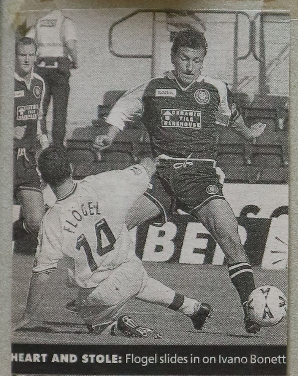 2000-08-27_DND_1_HEA_1_L_05_of_38-013