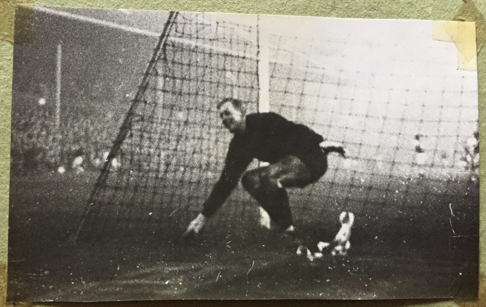 1965010137