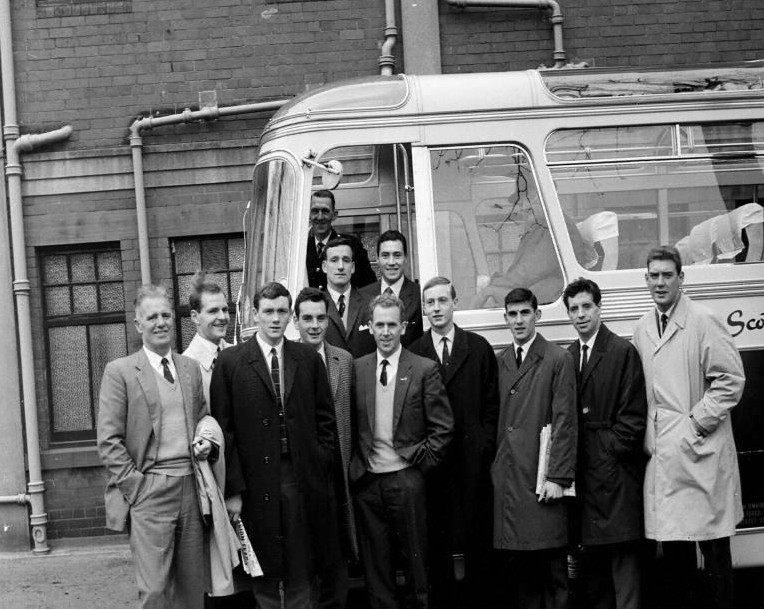 1962102708.jpg