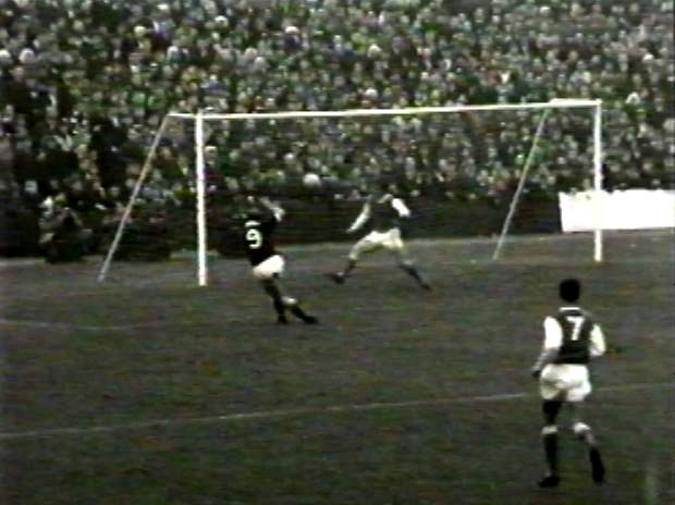 1964090517.jpg