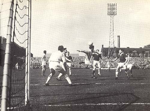 1965042413.jpg