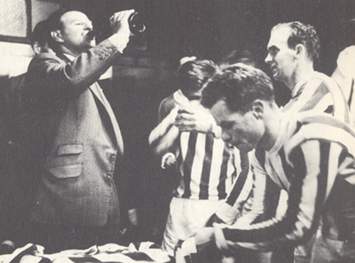 1965042419.jpg