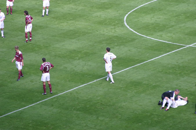 2004081405.jpg