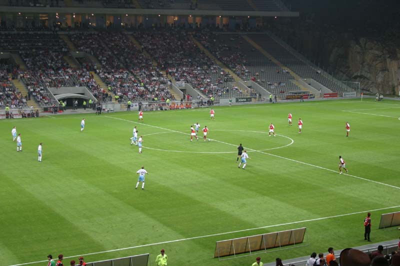 2004093015.jpg